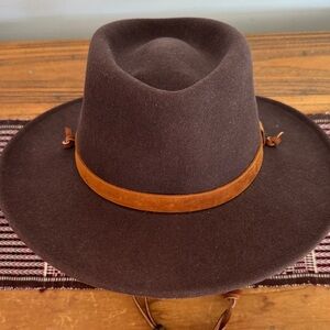 Dorfman Pacific wool hat
